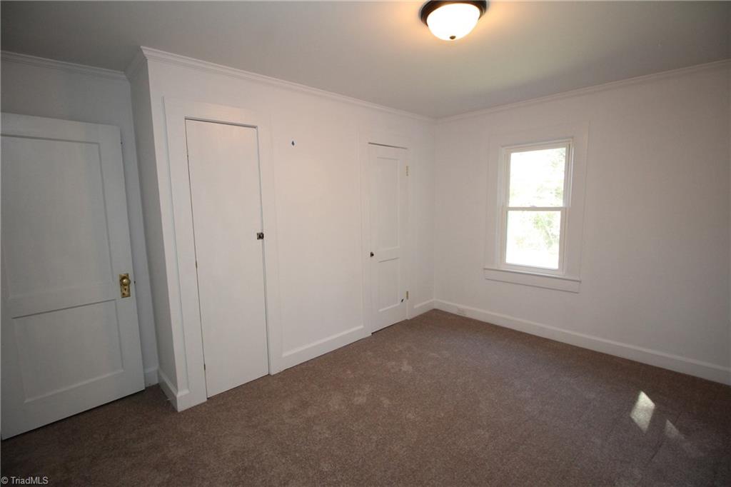 3065 Plantation Road Winston-Salem, NC 27105 - Photo 9 of 19 Gallery Image 9