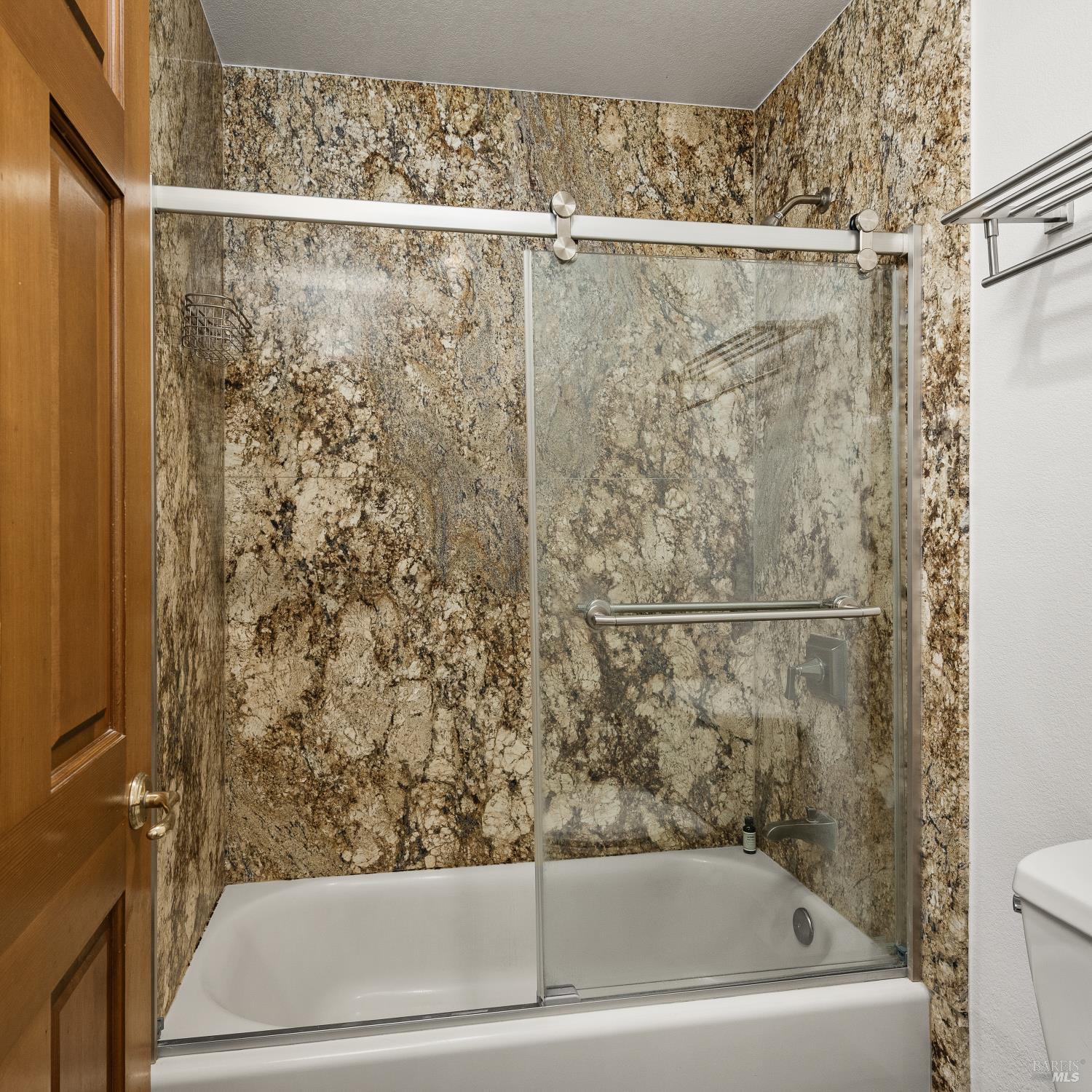 1084 Red Tail Road Healdsburg, CA 95448 - Photo 22 of 59