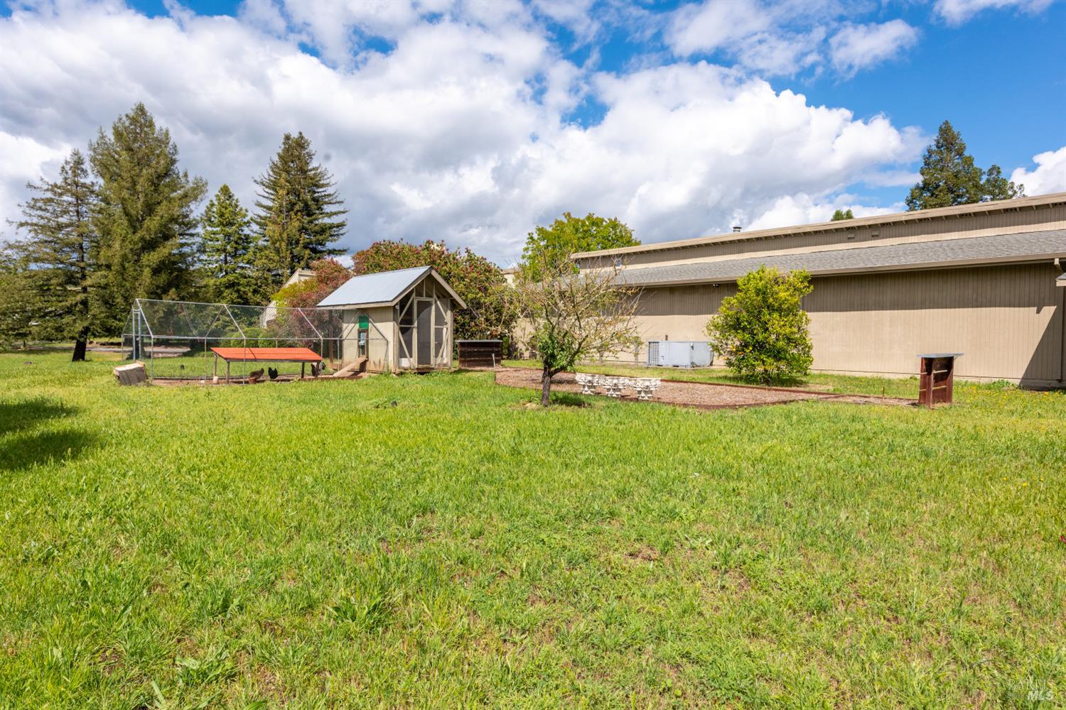 1084 Red Tail Road Healdsburg, CA 95448 - Photo 46 of 59