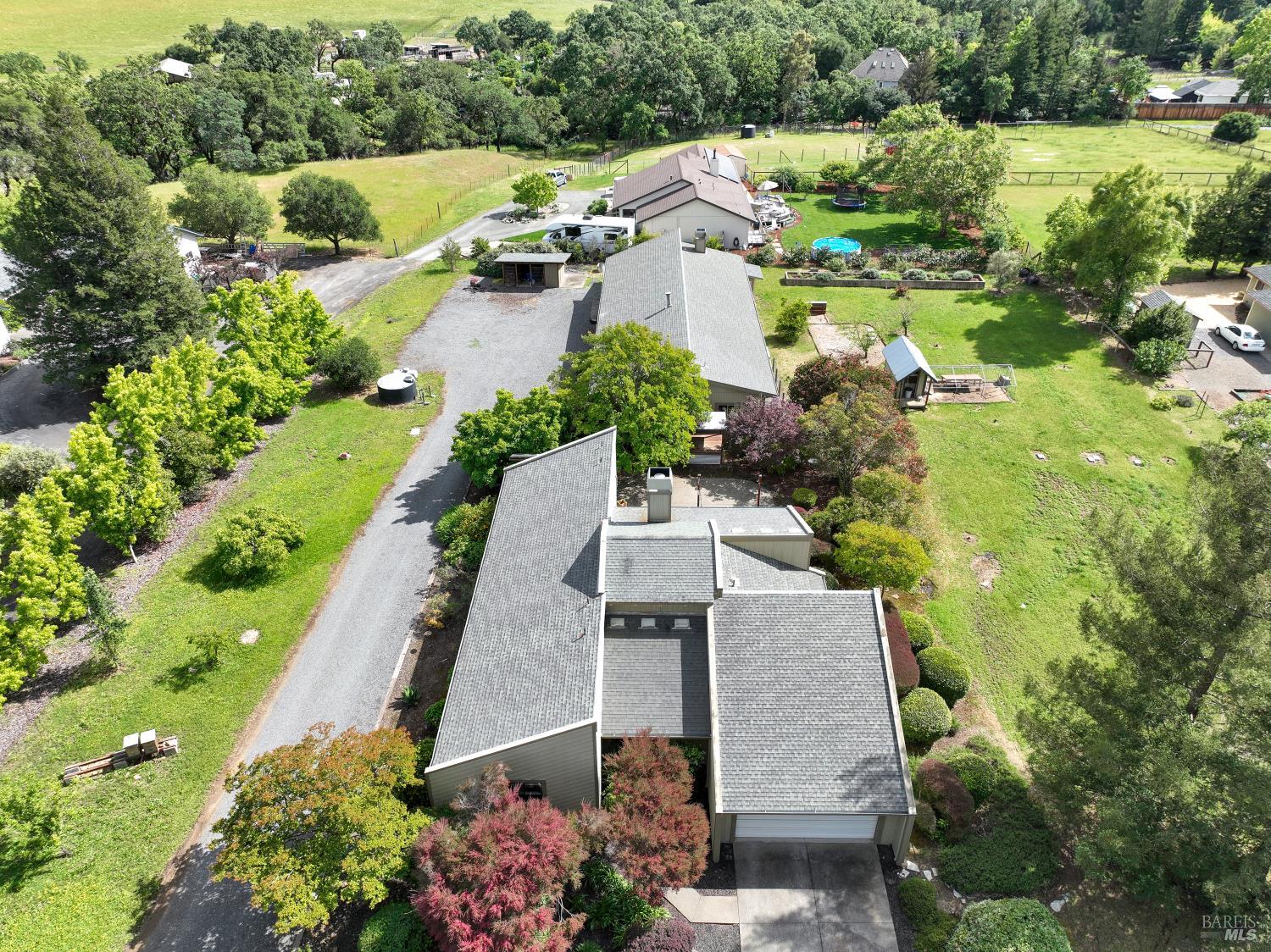 1084 Red Tail Road Healdsburg, CA 95448 - Photo 55 of 59