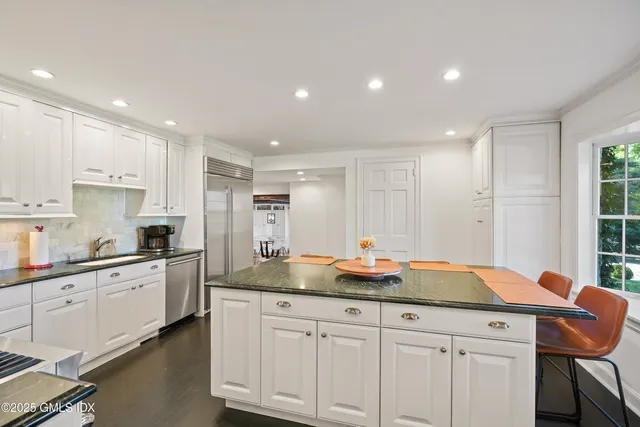 $35,000 | 508 Round Hill Road, Greenwich, CT 06831