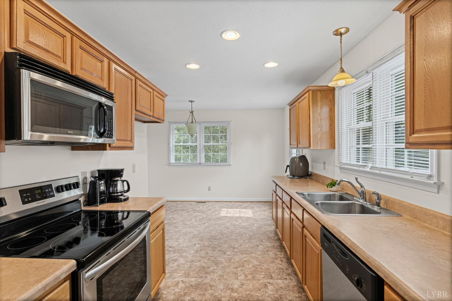 233 View Lane Concord, VA 24538 - Photo 20 of 45 a kitchen that has a sink and a stove top oven