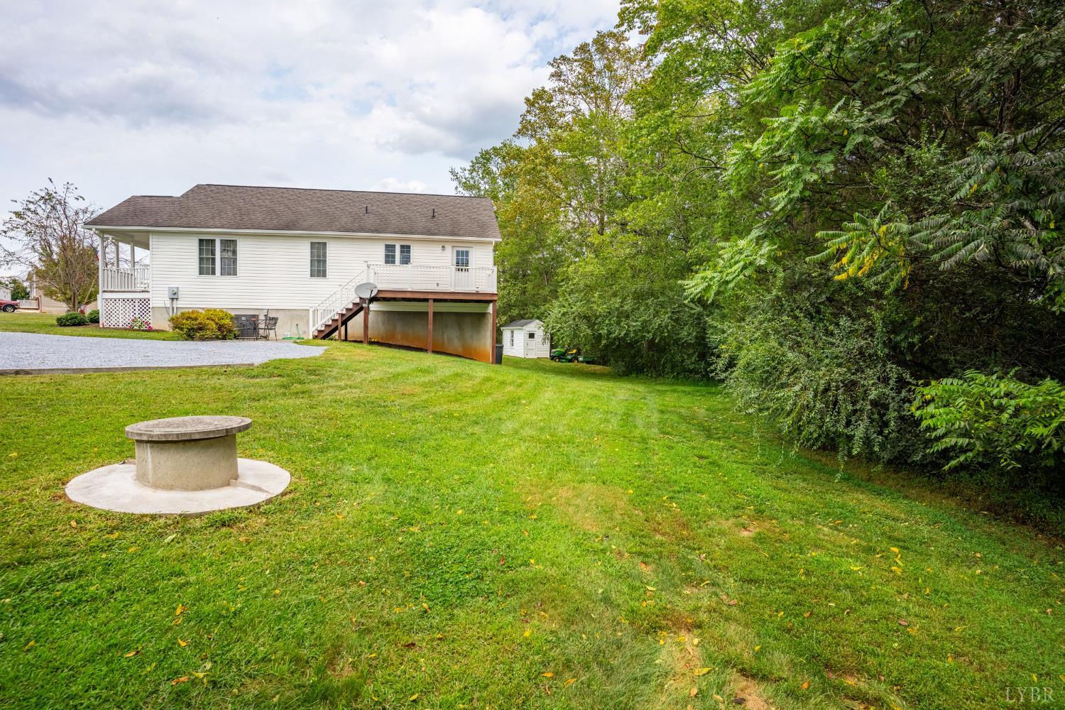233 View Lane Concord, VA 24538 - Photo 29 of 45 a front view of a house with a yard