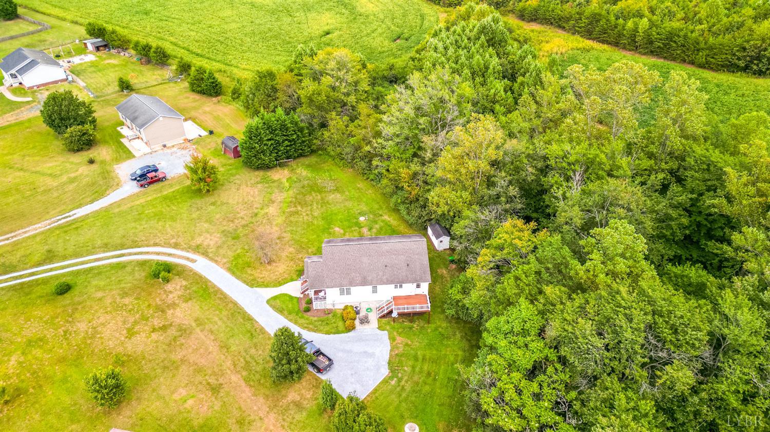 233 View Lane Concord, VA 24538 - Photo 42 of 45 a picture of a yard