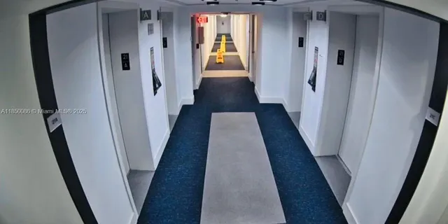 $2,350 | 555 Northeast 15th Street, Unit 25G, Miami, FL 33132