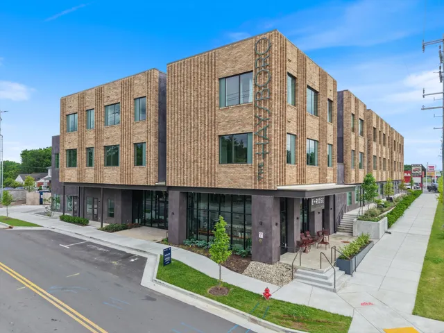 $300,000 | 1090 Haysboro Avenue, Unit 109, Nashville, TN 37216