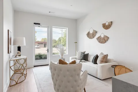 $300,000 | 1090 Haysboro Avenue, Unit 109, Nashville, TN 37216