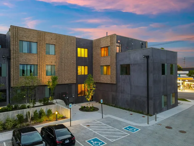 $300,000 | 1090 Haysboro Avenue, Unit 109, Nashville, TN 37216