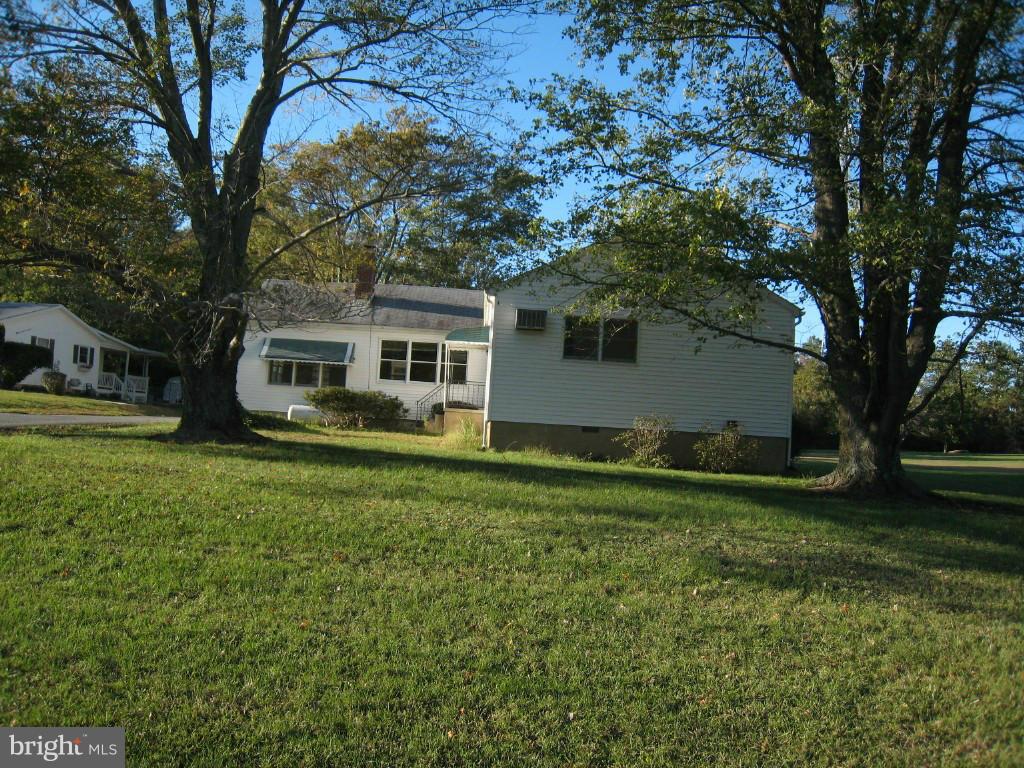 12013 Ridge Road King George, VA 22485 - Photo 3 of 8 Exterior (General)