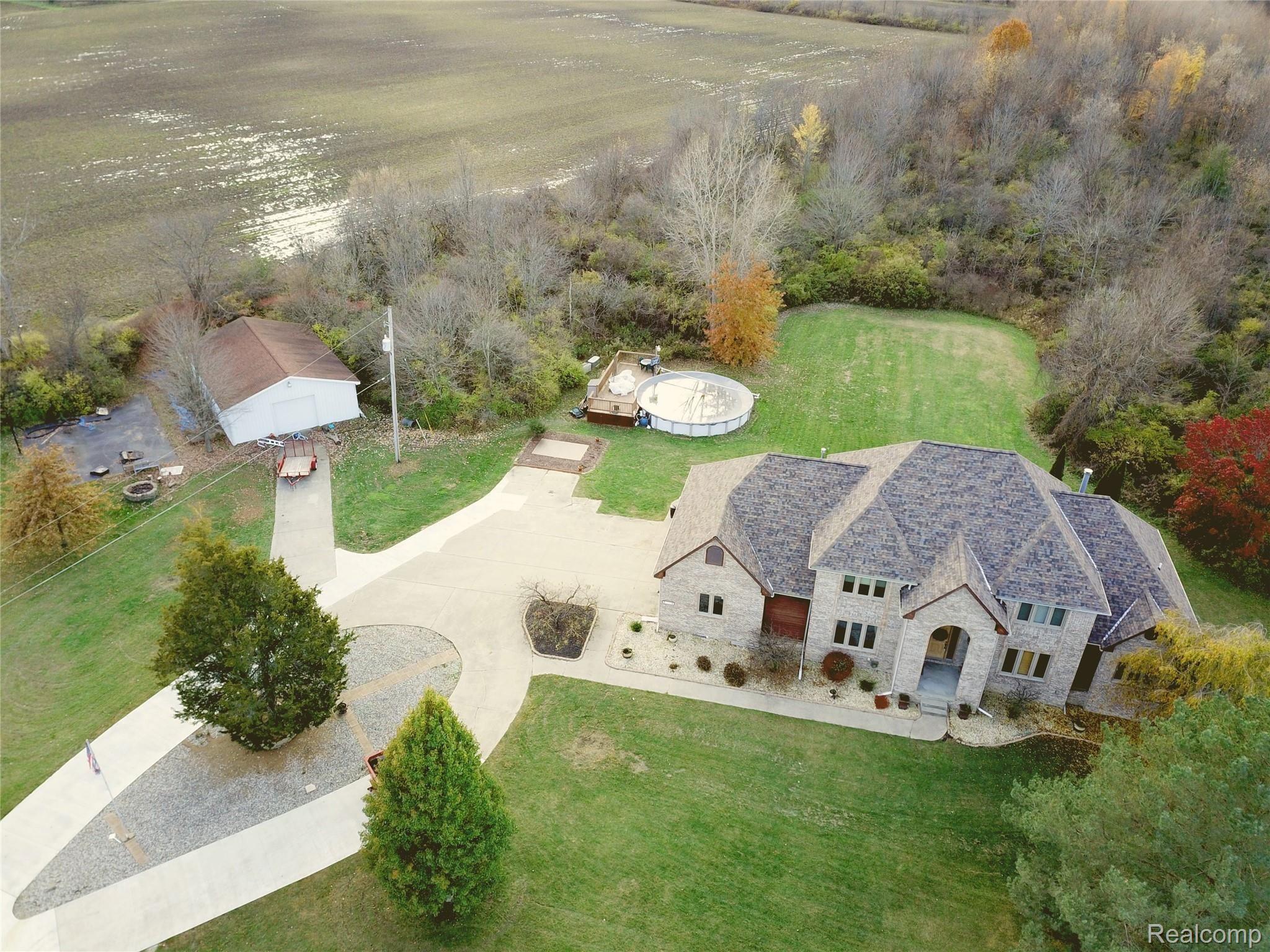 1225 North Morrish Road Flint, MI 48532 - Photo 1 of 27 House Pole Barn and Pool Morrish.JPG