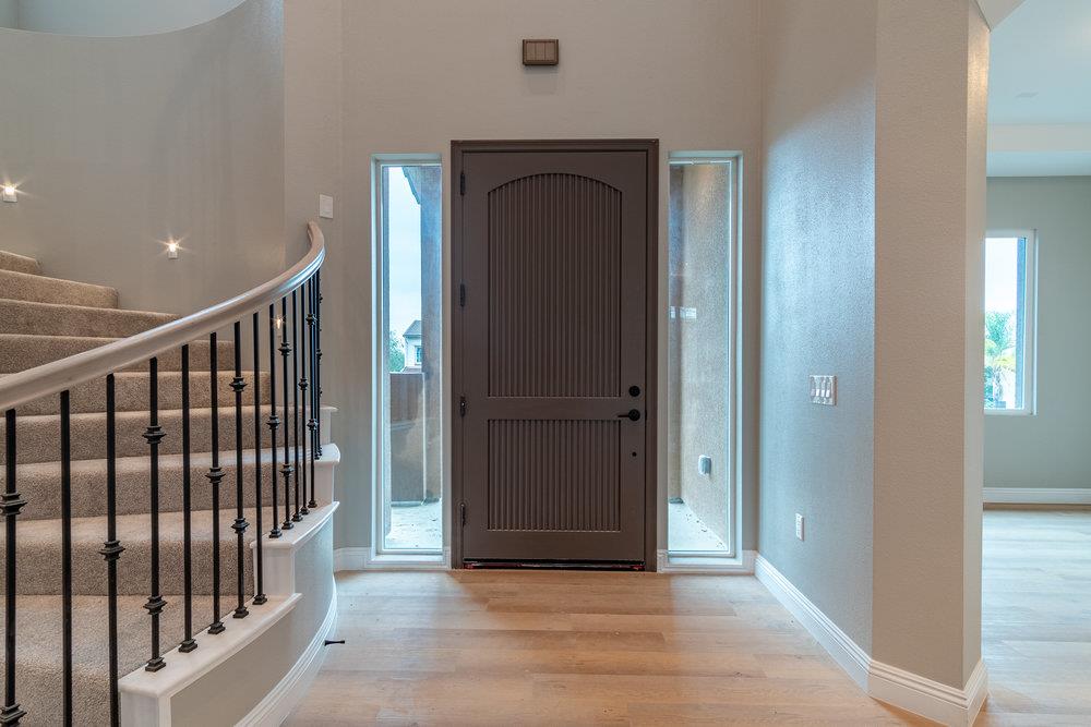 6565 Eagle Ridge Court Gilroy, CA 95020 - Photo 4 of 57 a view of a hallway with entryway door