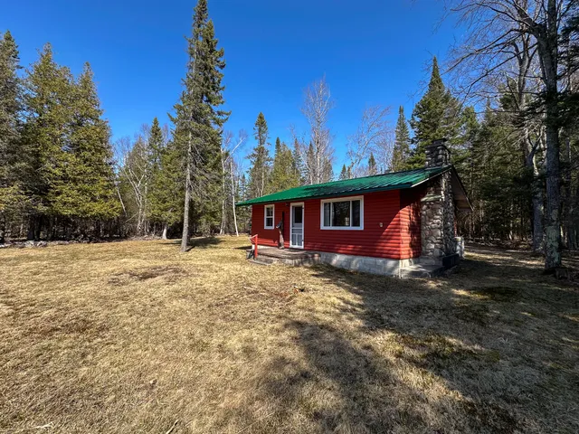 $399,000 | 12447 Cold River Drive, Fife Lake, MI 49633