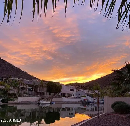 $1,297,000 | 5286 West Lone Cactus Drive, Glendale, AZ 85308