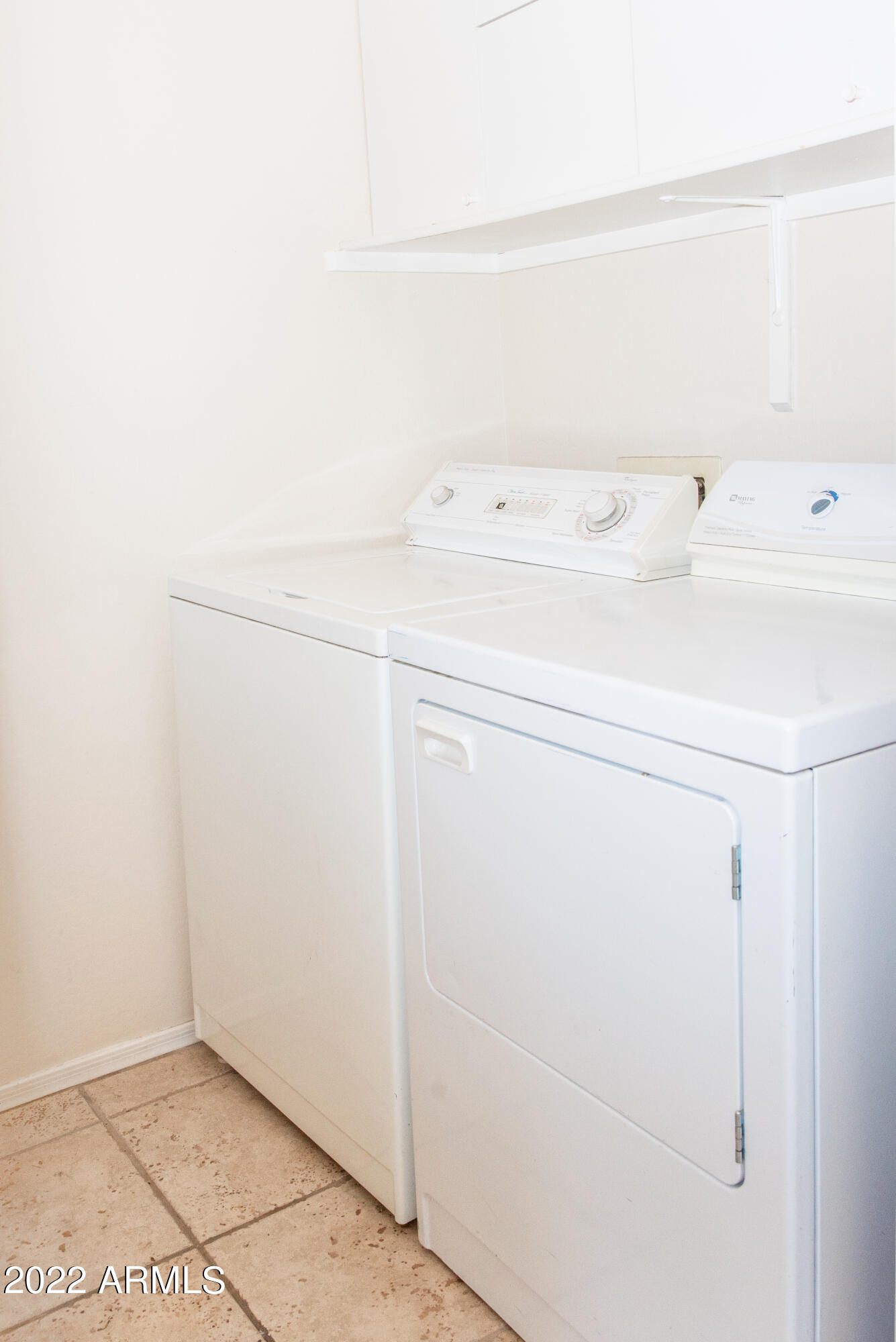 9065 East Gary Road, Unit 105 Scottsdale, AZ 85260 - Photo 7 of 32 Washer & Dryer convey