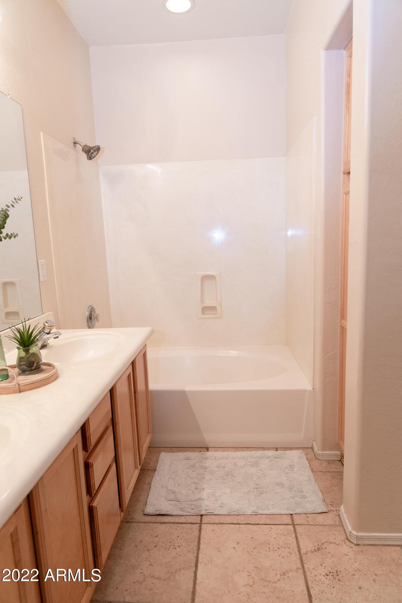 9065 East Gary Road, Unit 105 Scottsdale, AZ 85260 - Photo 10 of 32 Main Bath