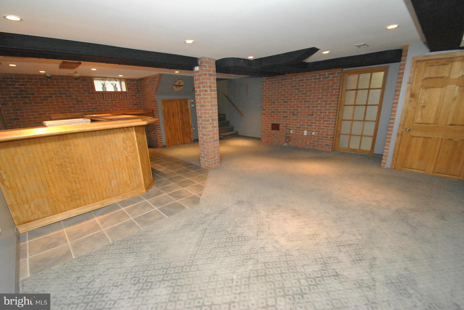 3006 Dunglow Road Baltimore, MD 21222 - Photo 20 of 30 CUSTOM FINISHED ALL THROUGHOUT