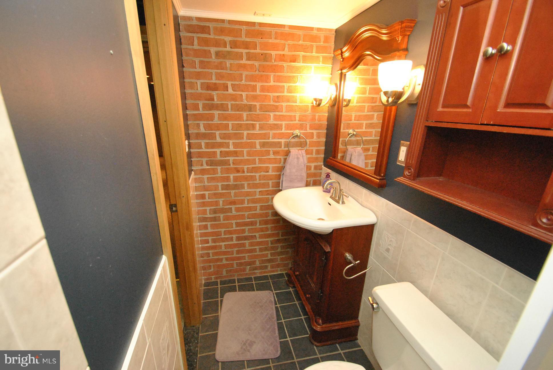 3006 Dunglow Road Baltimore, MD 21222 - Photo 23 of 30 BONUS FULL BATH IN BASEMENT