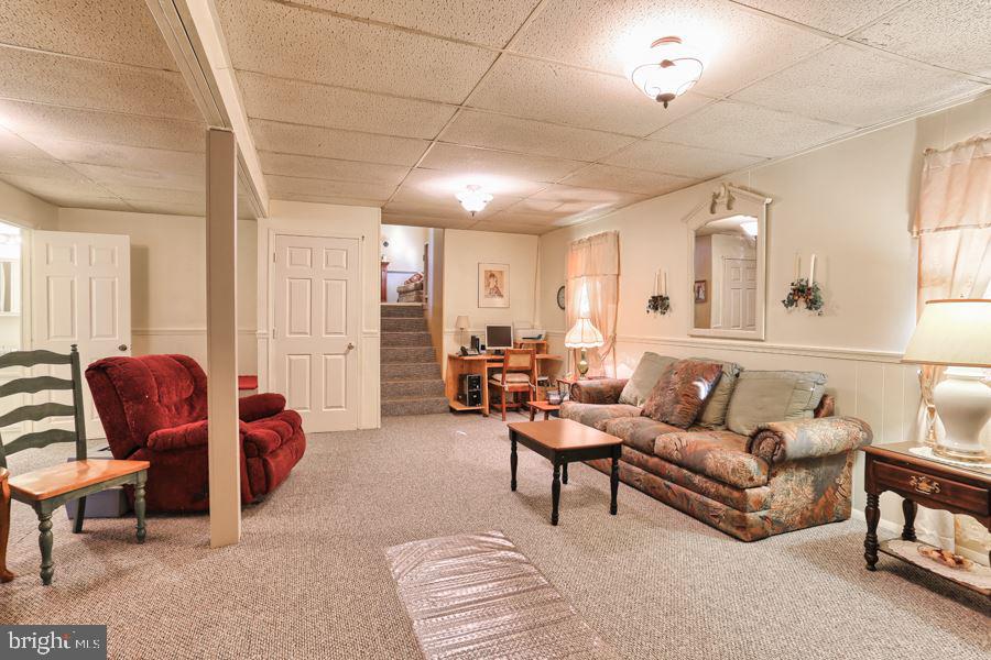 444 Clover Road Etters, PA 17319 - Photo 12 of 23 Gallery Image 12