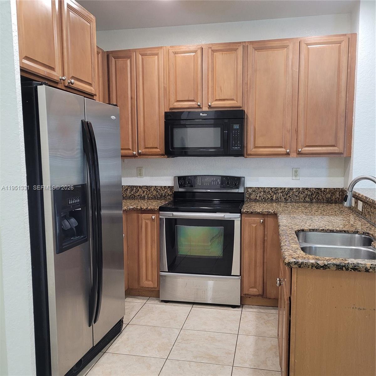 27301 Southwest 140th Court Homestead, FL 33032 - Photo 20 of 35