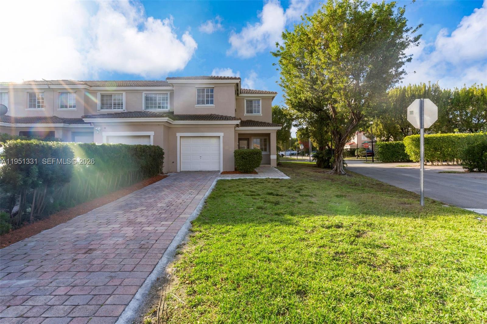27301 Southwest 140th Court Homestead, FL 33032 - Photo 8 of 49