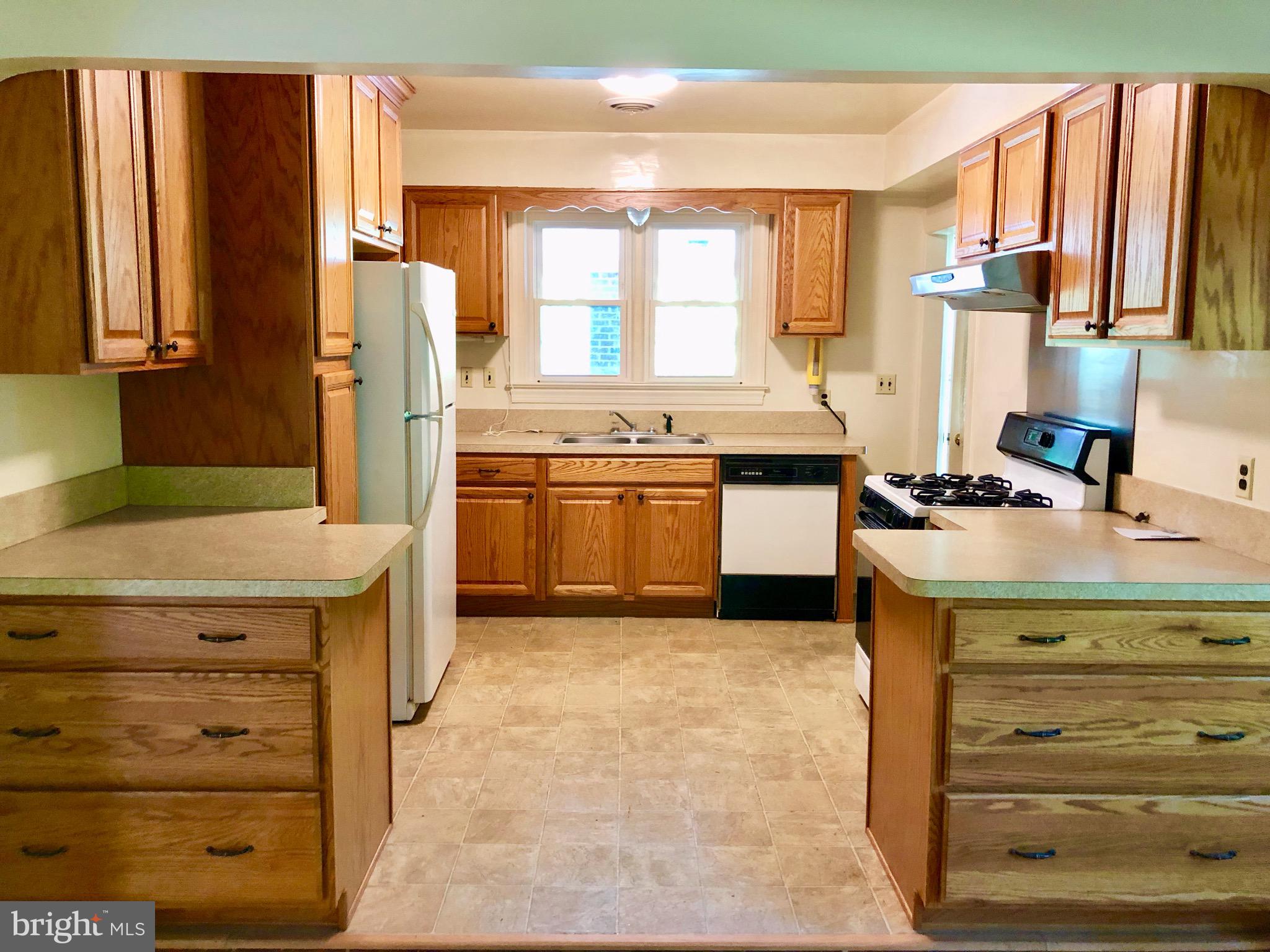 240 Barstow Road Prince Frederick, MD 20678 - Photo 8 of 30