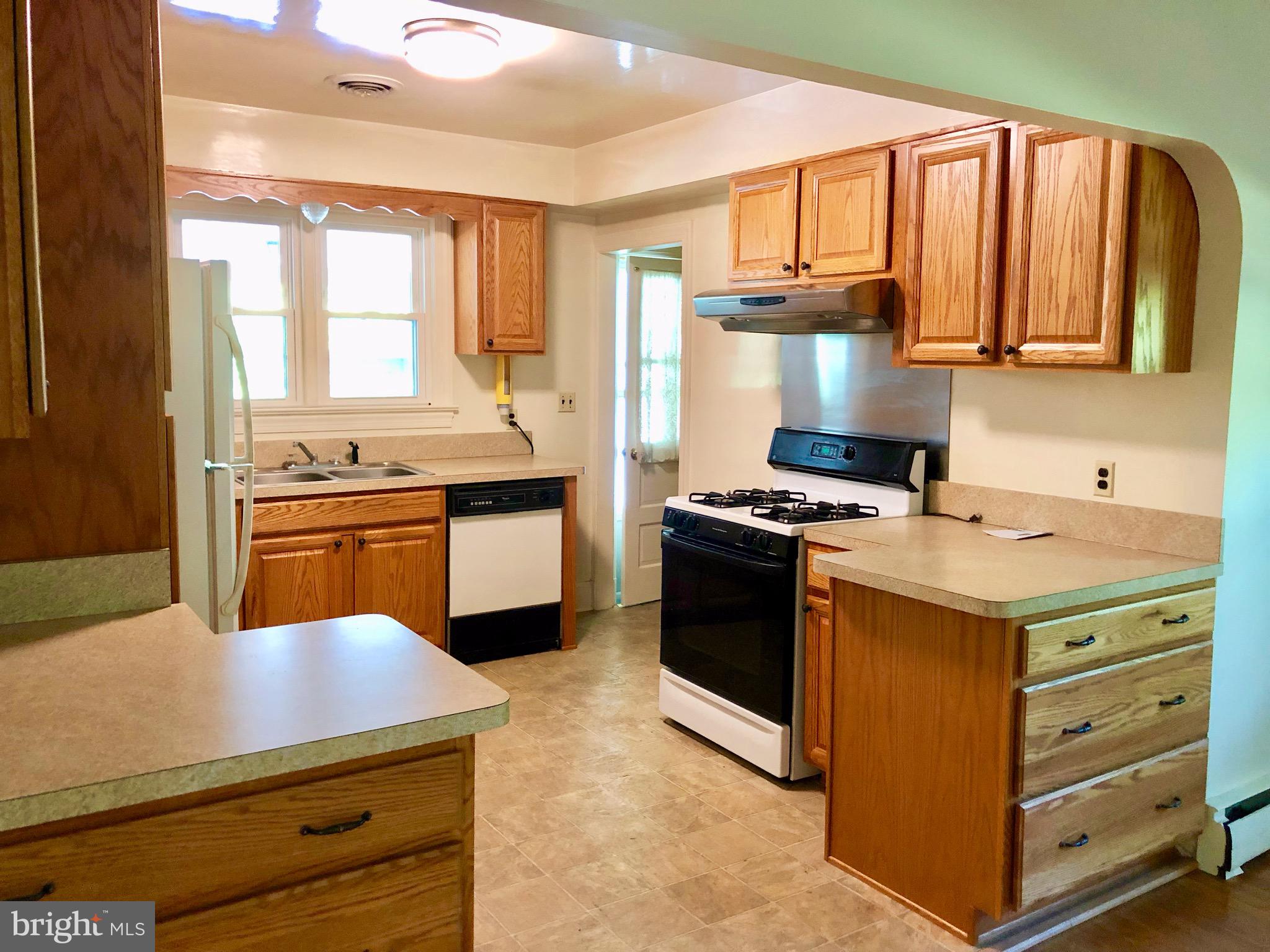 240 Barstow Road Prince Frederick, MD 20678 - Photo 9 of 30