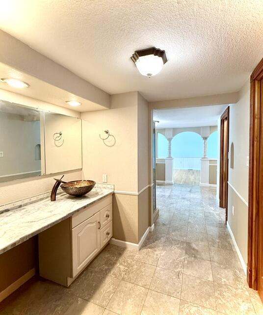 68404 Dailey Road Edwardsburg, MI 49112 - Photo 22 of 62 IMG_2494