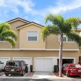 $300,000 | 111 Lighthouse Circle, Unit B, Tequesta, FL 33469