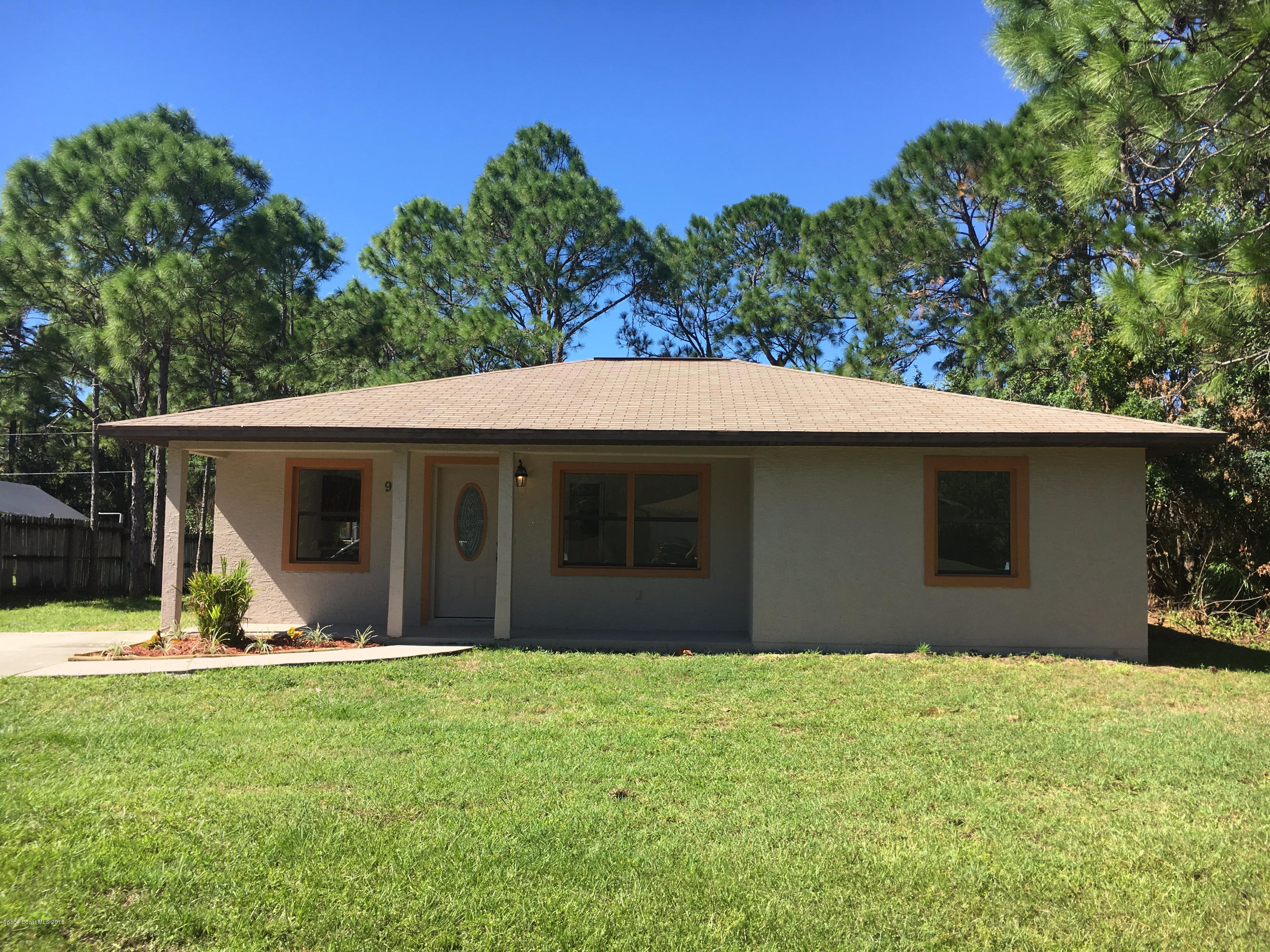 990 Degroodt Road Southwest Palm Bay, FL 32908 - Photo 1 of 17 IMG_0505