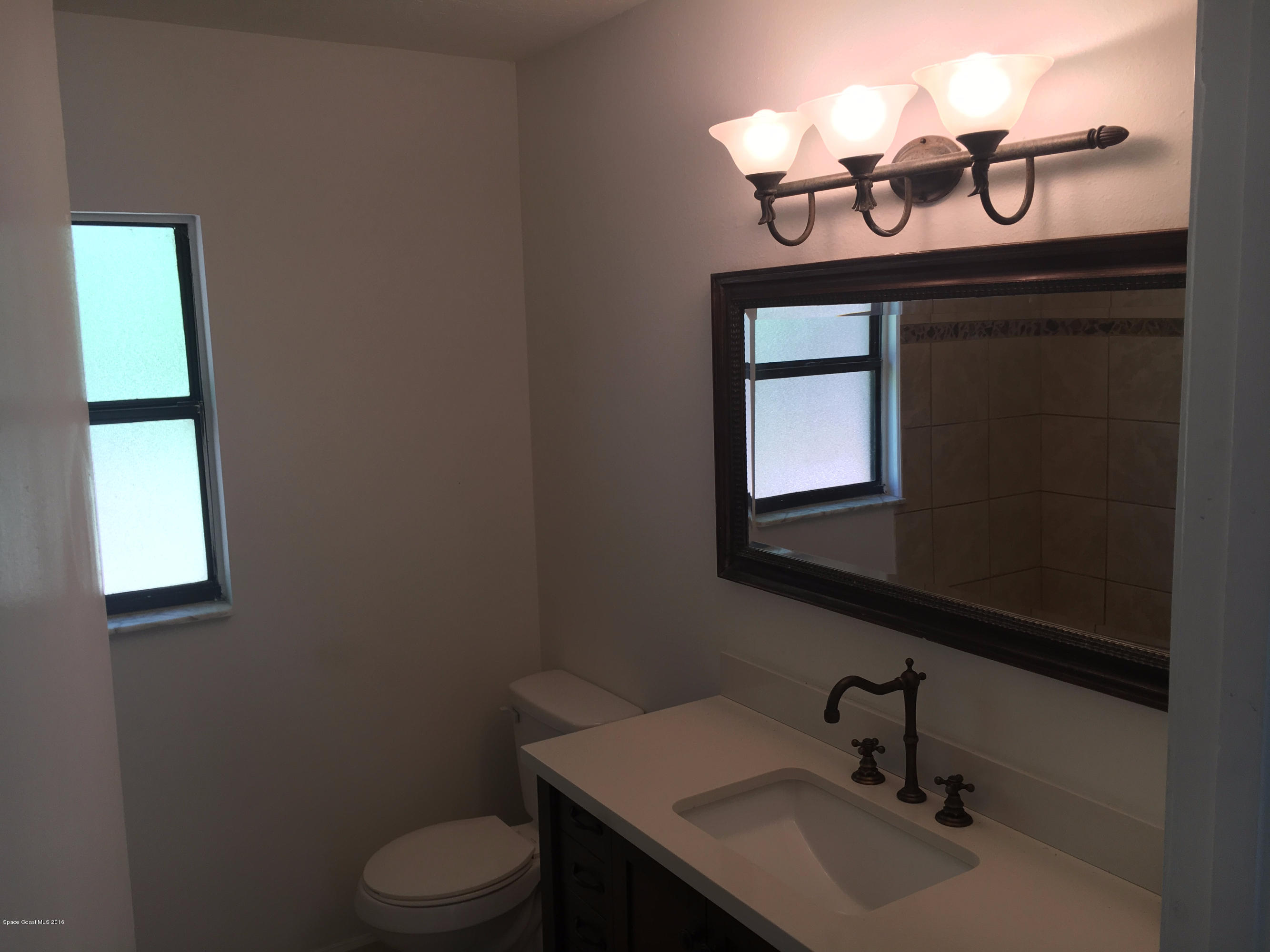990 Degroodt Road Southwest Palm Bay, FL 32908 - Photo 14 of 17 IMG_0522