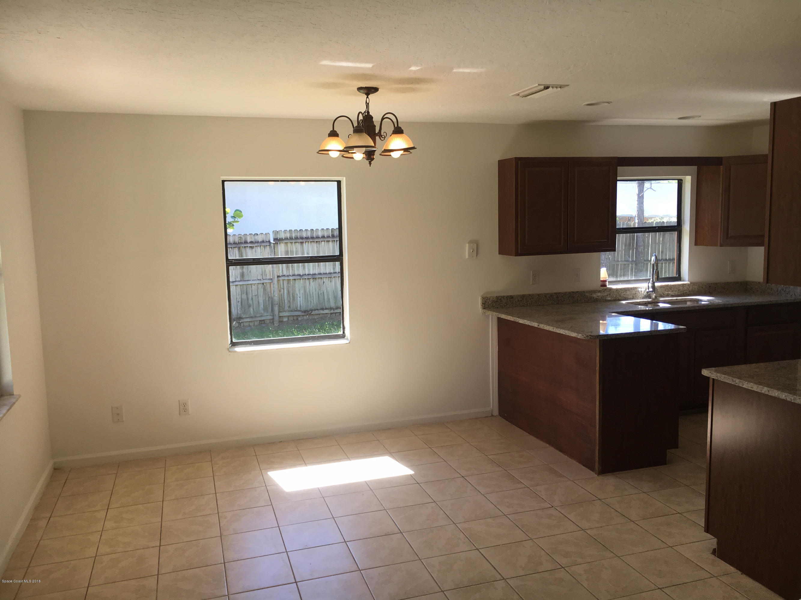 990 Degroodt Road Southwest Palm Bay, FL 32908 - Photo 6 of 17 IMG_0510