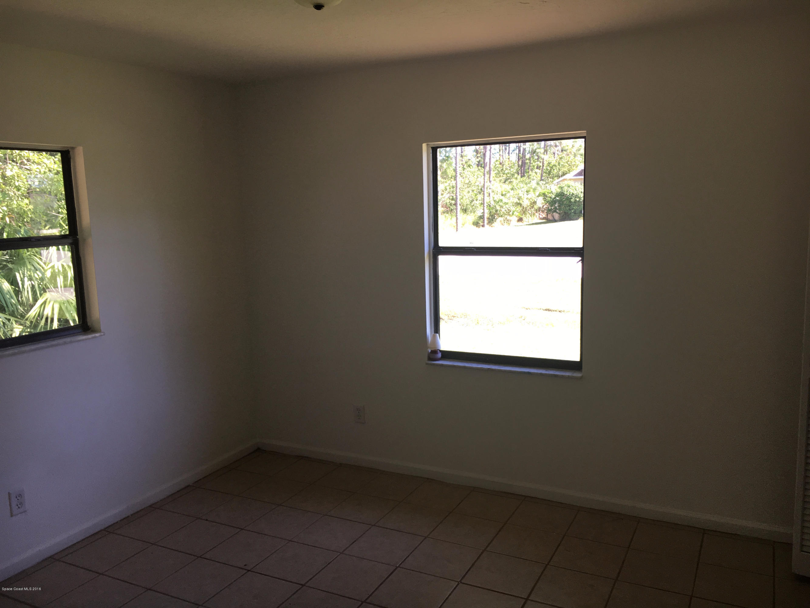 990 Degroodt Road Southwest Palm Bay, FL 32908 - Photo 10 of 17 IMG_0516