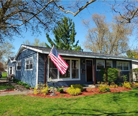 front view of house with a yard