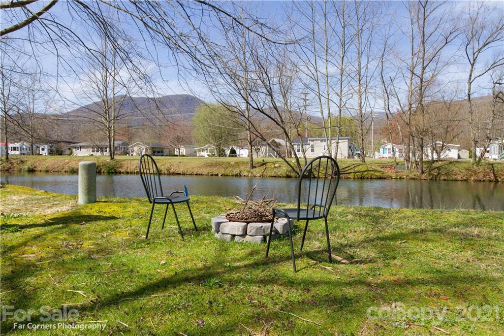 120 Pike Point, Unit 252 Waynesville, NC 28785 - Photo 11 of 24 Gallery Image 11