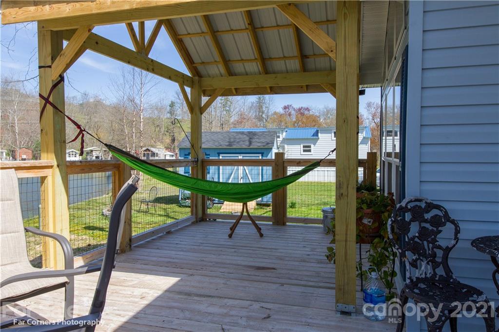 120 Pike Point, Unit 252 Waynesville, NC 28785 - Photo 12 of 24 Gallery Image 12