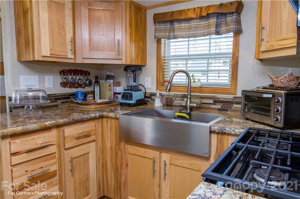 120 Pike Point, Unit 252 Waynesville, NC 28785 - Photo 16 of 24 Gallery Image 16