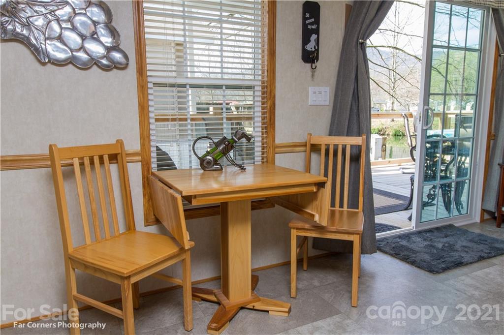 120 Pike Point, Unit 252 Waynesville, NC 28785 - Photo 17 of 24 Gallery Image 17