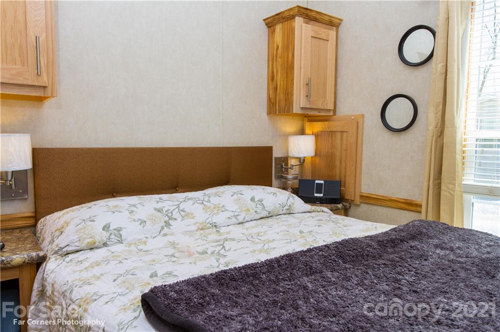 120 Pike Point, Unit 252 Waynesville, NC 28785 - Photo 20 of 24 Gallery Image 20