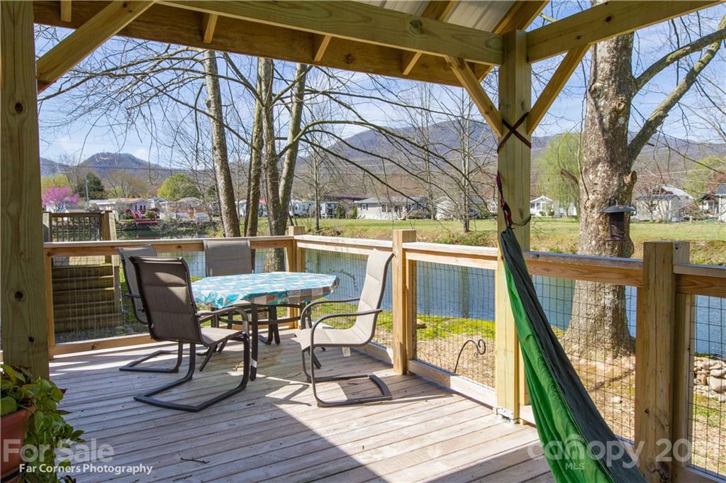 120 Pike Point, Unit 252 Waynesville, NC 28785 - Photo 8 of 24 Gallery Image 8