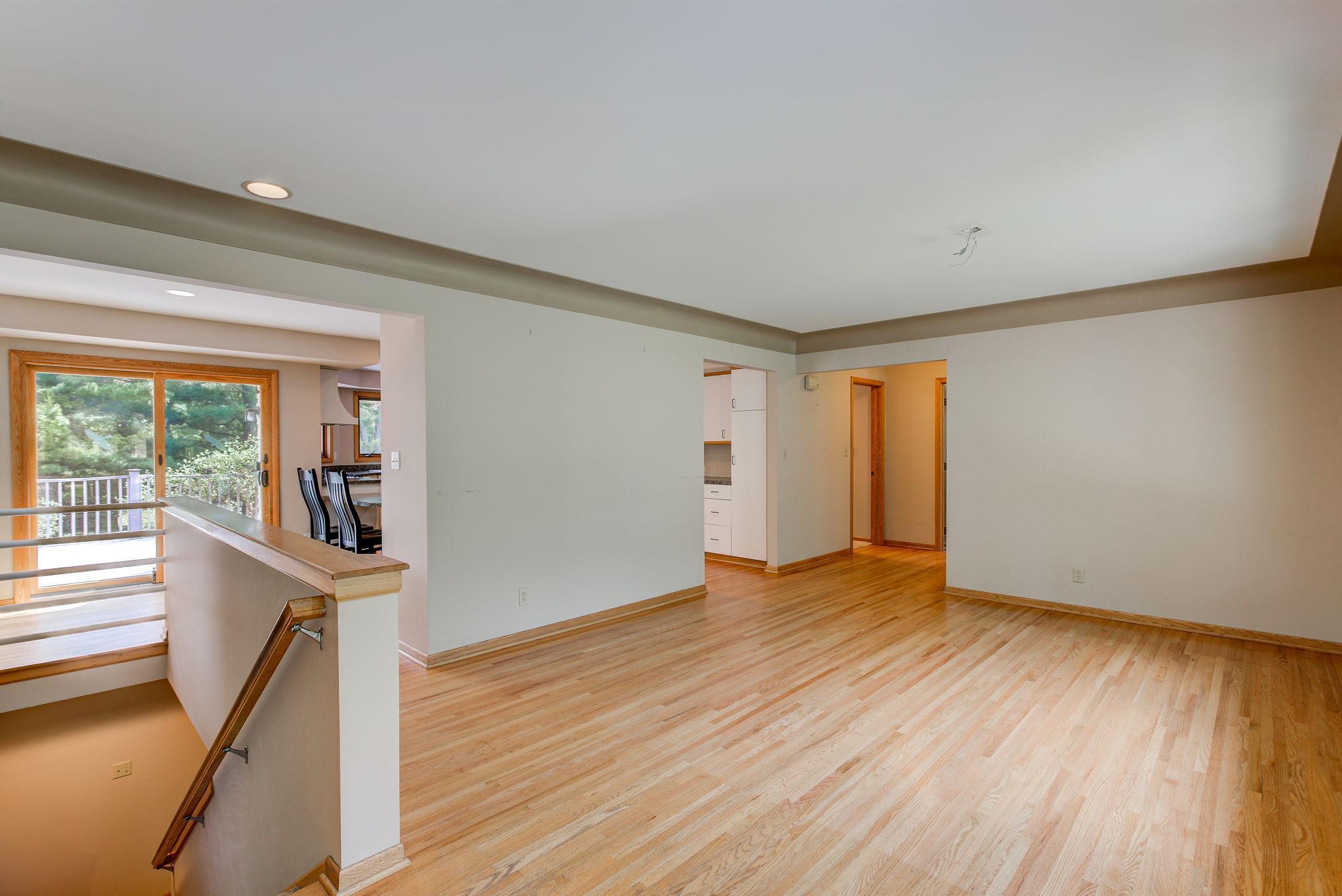 16301 Valley Road Eden Prairie, MN 55347 - Photo 8 of 30
