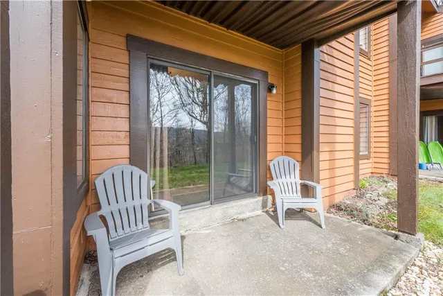 $305,000 | 2805 Swiss Mountain Drive, Champion, PA 15622