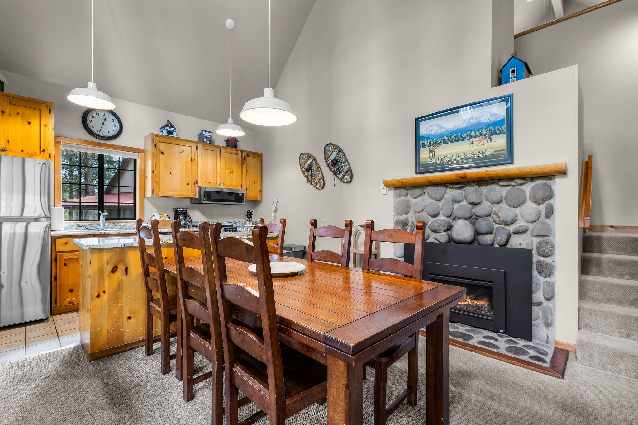 57505 Circle 4 Cabin Road, Unit 29 Sunriver, OR 97707 - Photo 15 of 35 a view of a dining room with furniture