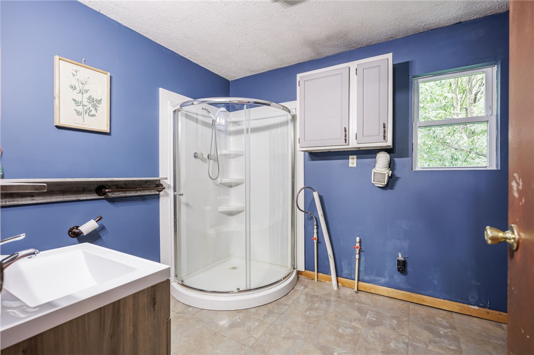 3163 Poplar Hill Road Livonia, NY 14487 - Photo 29 of 50 2nd bath - washer and dryer hook up and pantry (no