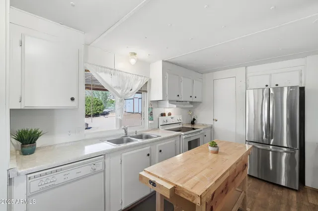 $349,000 | 796 West Moon Vista Street, Apache Junction, AZ 85120