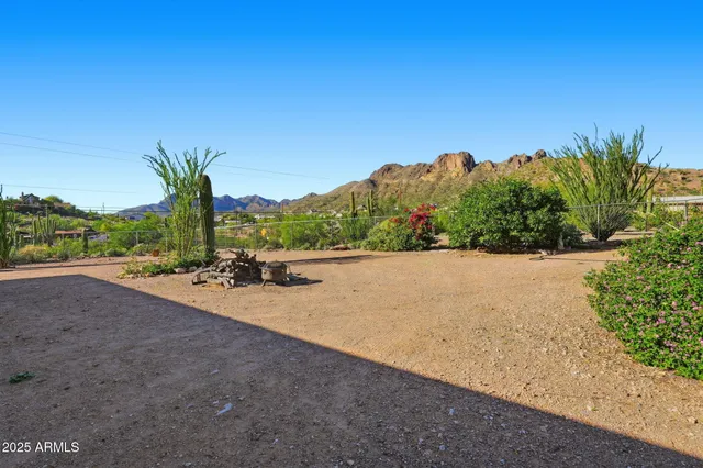 $349,000 | 796 West Moon Vista Street, Apache Junction, AZ 85120