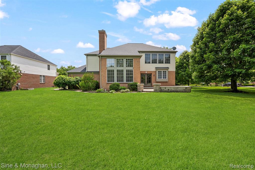 48322 Antique Road Canton, MI 48187 - Photo 36 of 45