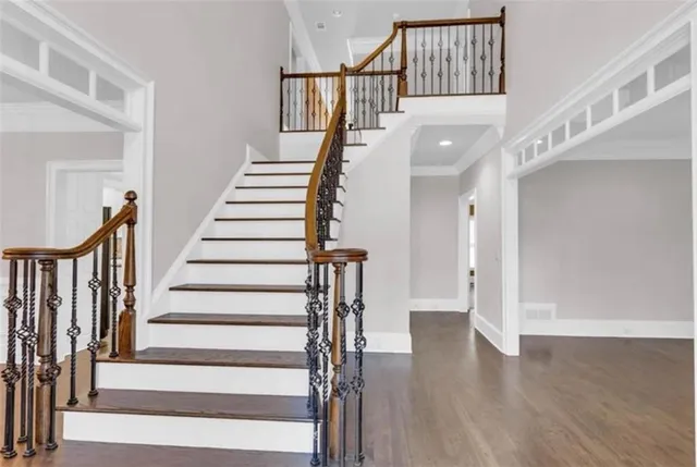 a view of entryway with wooden floor