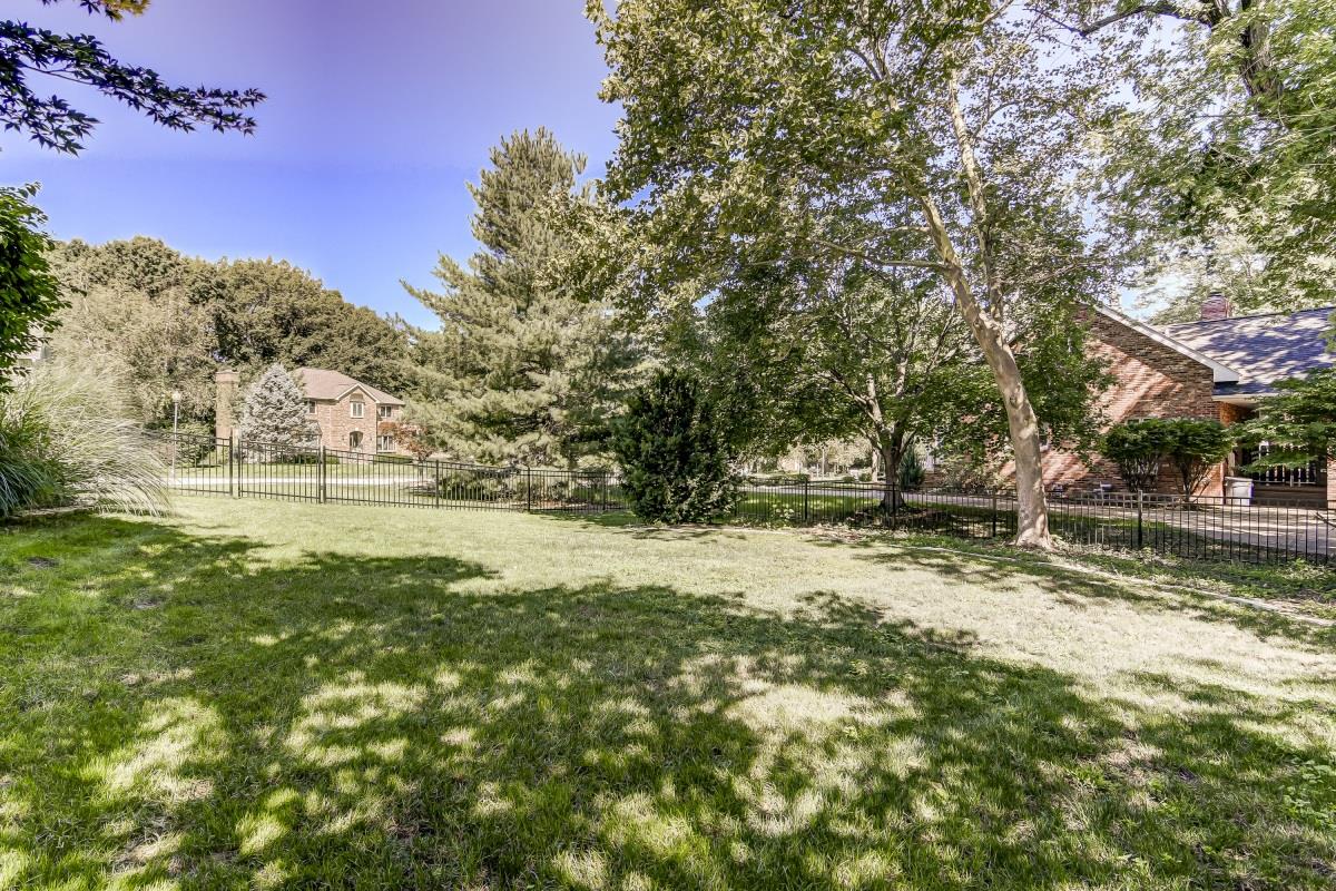800 Fairfax Court Springfield, IL 62702 - Photo 44 of 48