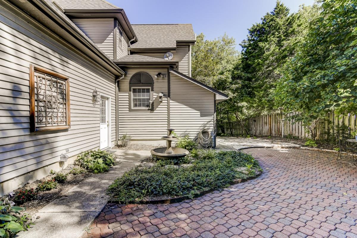 800 Fairfax Court Springfield, IL 62702 - Photo 48 of 48