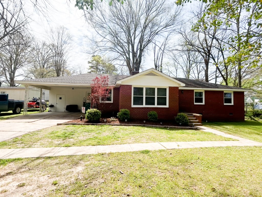 310 Clark Street Huntingdon, TN 38344 - Photo 2 of 43 Gallery Image 2